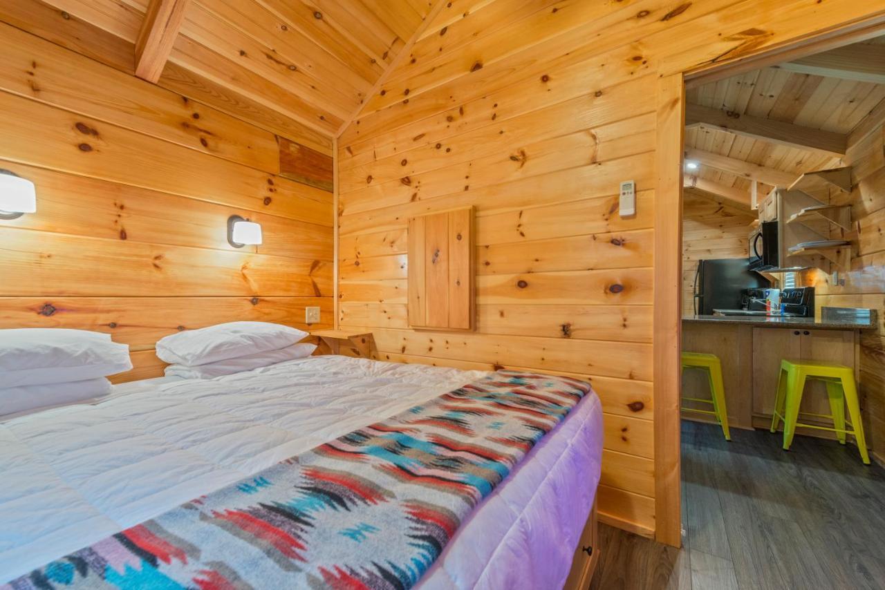 Great Escapes Rv Resort Bryan College Station Buitenkant foto