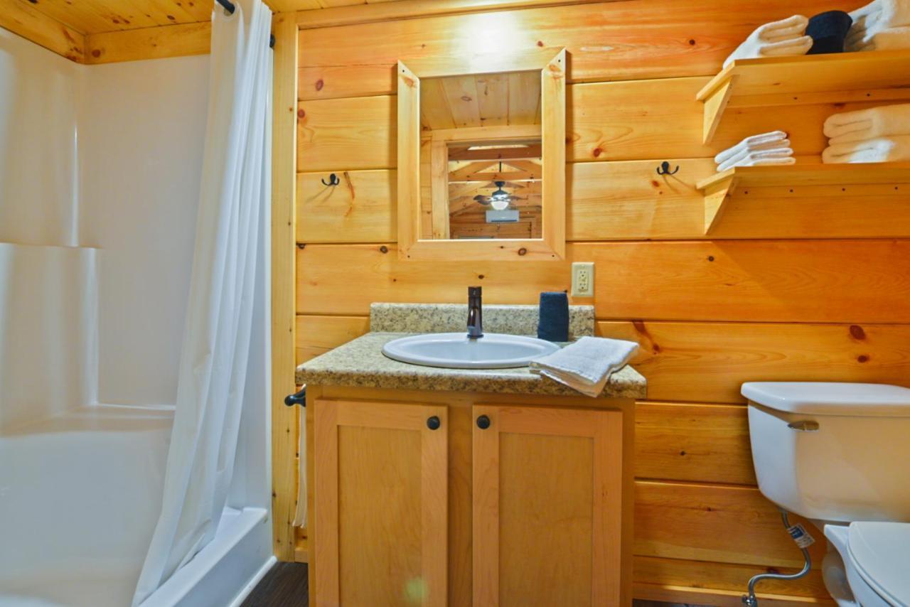 Great Escapes Rv Resort Bryan College Station Buitenkant foto