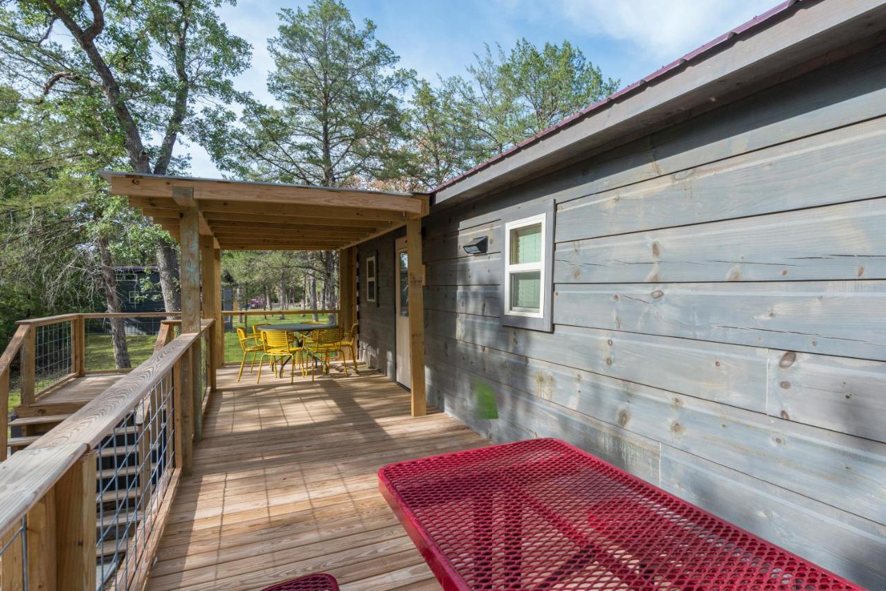 Great Escapes Rv Resort Bryan College Station Buitenkant foto